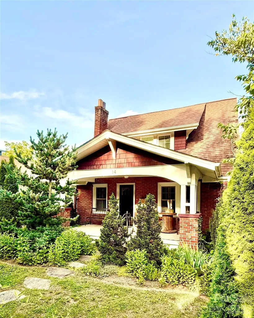 14 Laurel Loop Asheville NC 28806