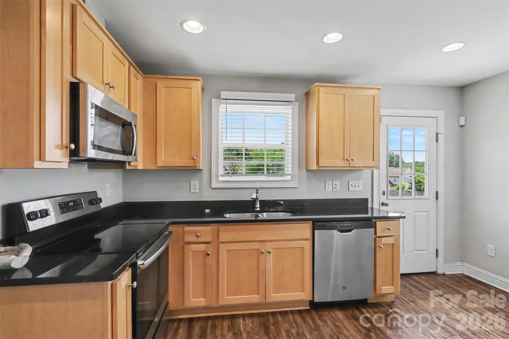 6555 Wedron Court Charlotte NC 28216