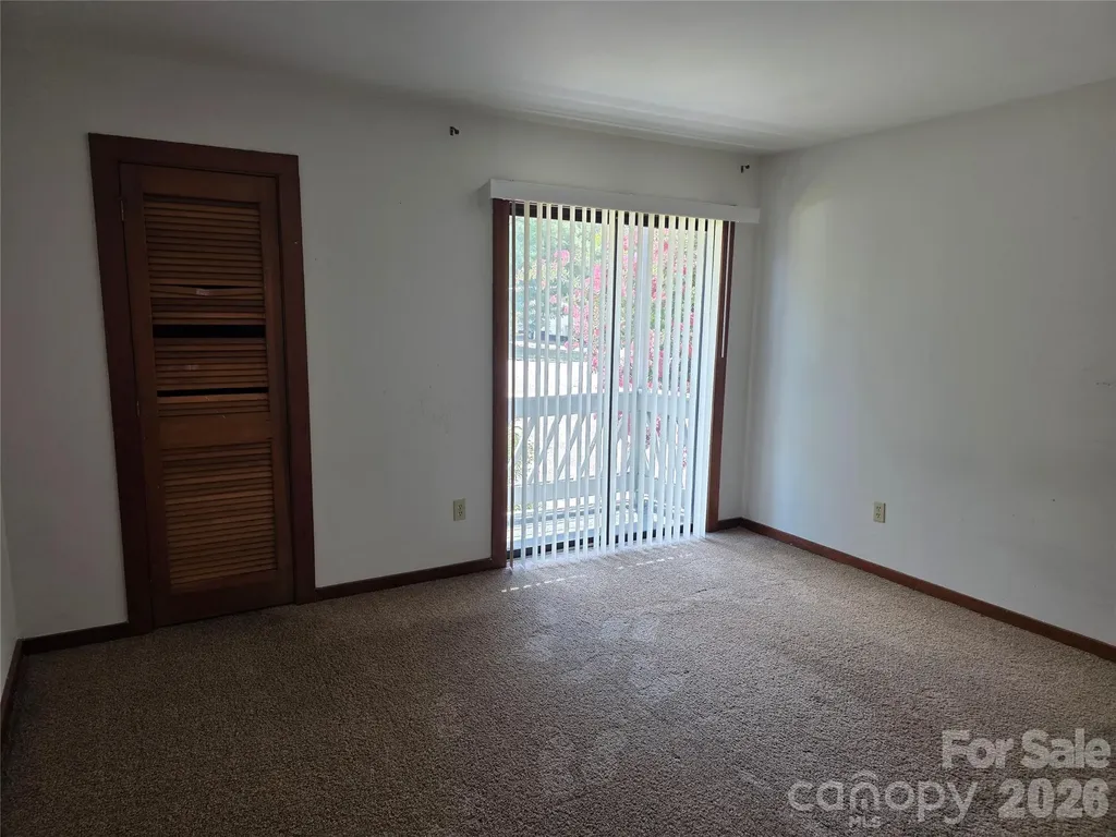 100 Willow Run Drive Gastonia NC 28056