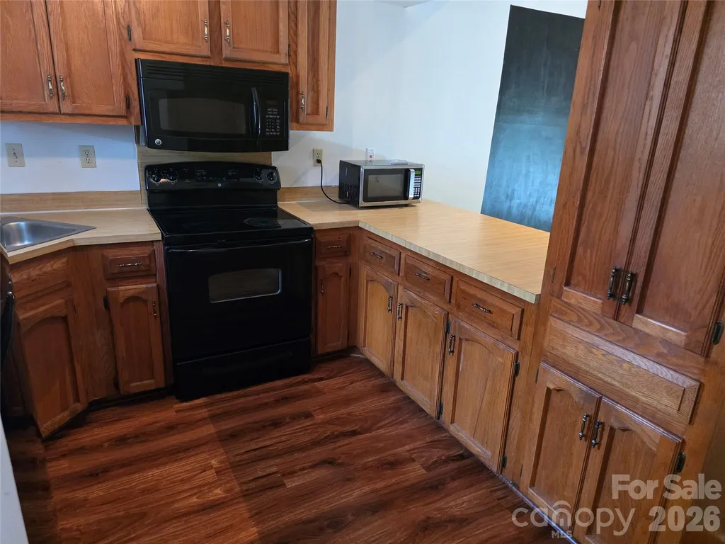 100 Willow Run Drive Gastonia NC 28056