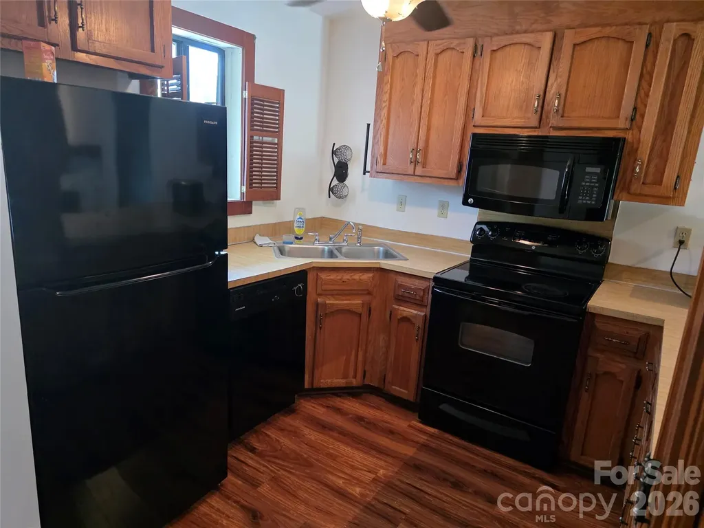 100 Willow Run Drive Gastonia NC 28056