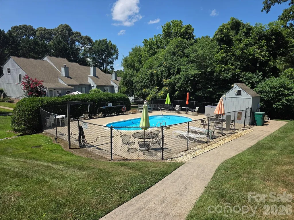 100 Willow Run Drive Gastonia NC 28056