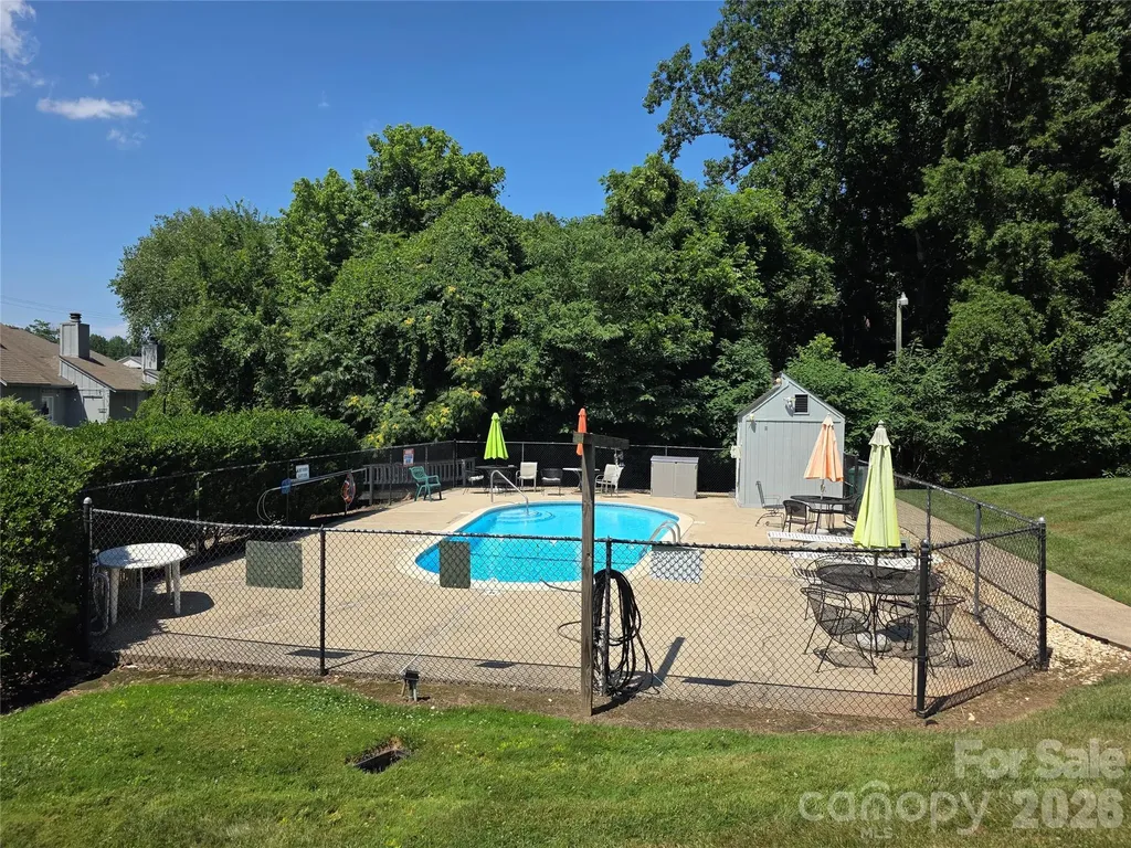 100 Willow Run Drive Gastonia NC 28056