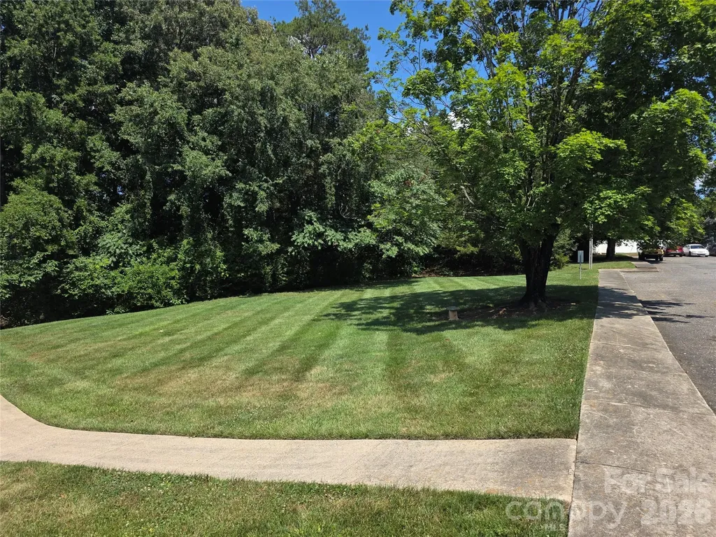 100 Willow Run Drive Gastonia NC 28056