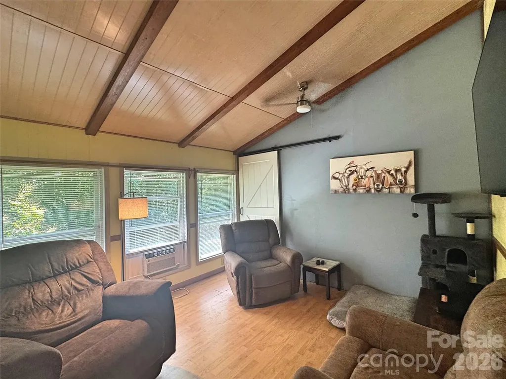 173 Croom Hollow Drive Nebo NC 28761