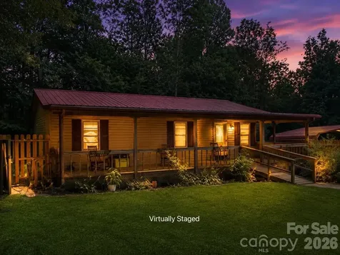 173 Croom Hollow Drive Nebo NC 28761