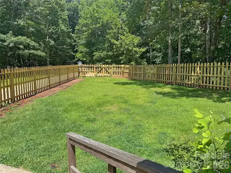 173 Croom Hollow Drive Nebo NC 28761