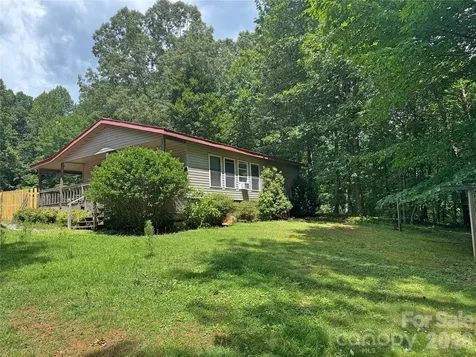 173 Croom Hollow Drive Nebo NC 28761