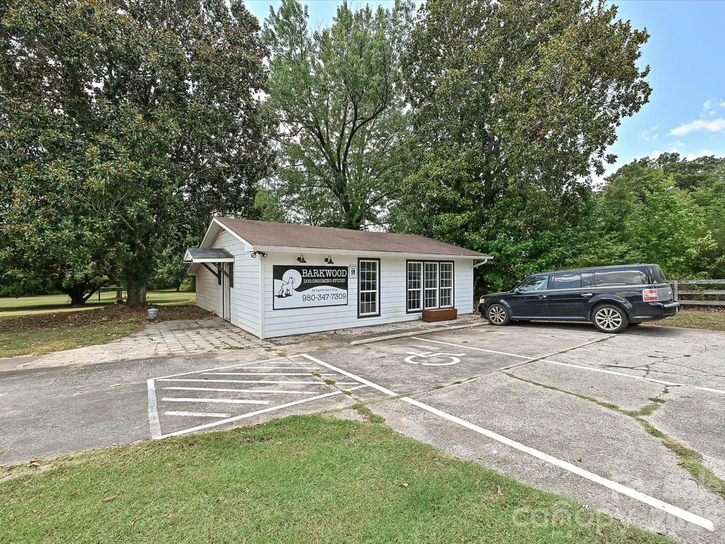 3501 Parkwood School Road Monroe NC 28112