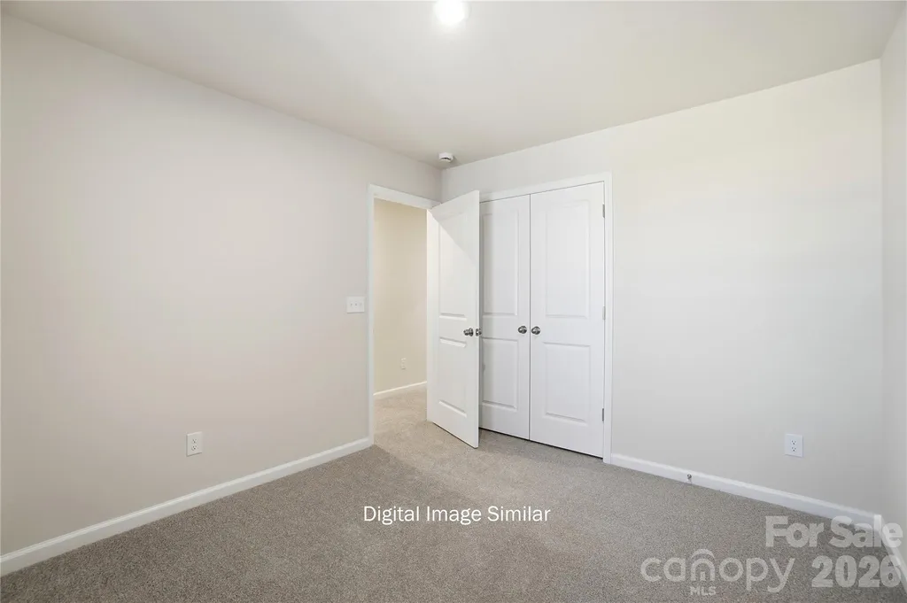 5208 Wyes Oak Lane Charlotte NC 28269