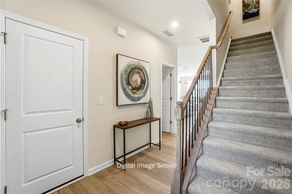 5208 Wyes Oak Lane Charlotte NC 28269