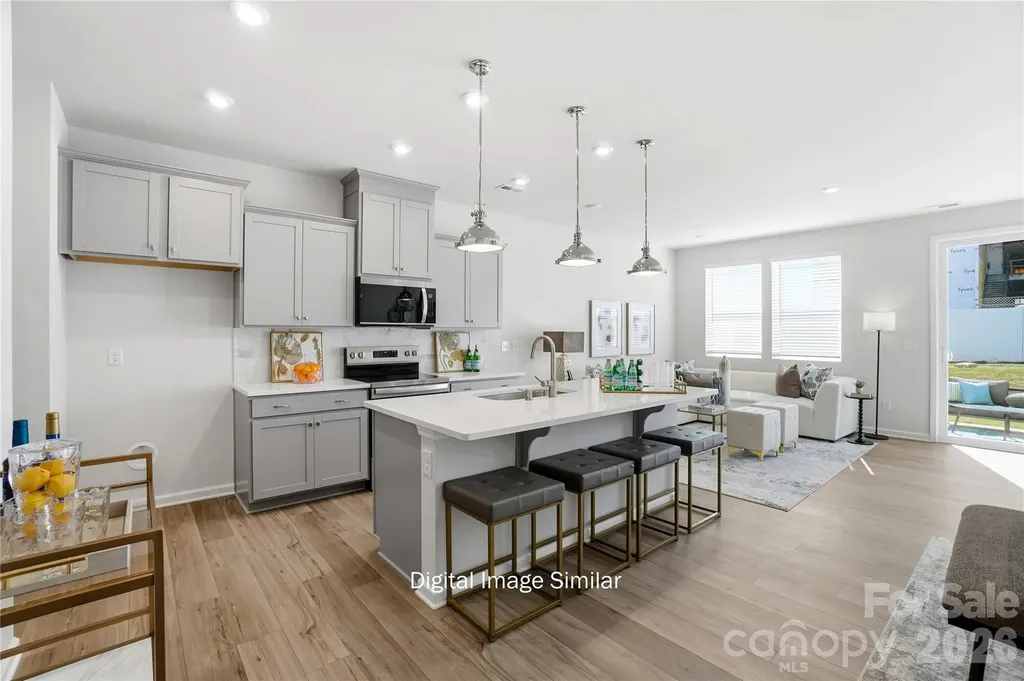 5208 Wyes Oak Lane Charlotte NC 28269