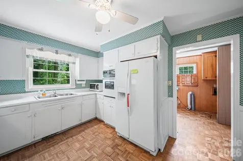 124 Fernwood Drive Gaffney SC 29340