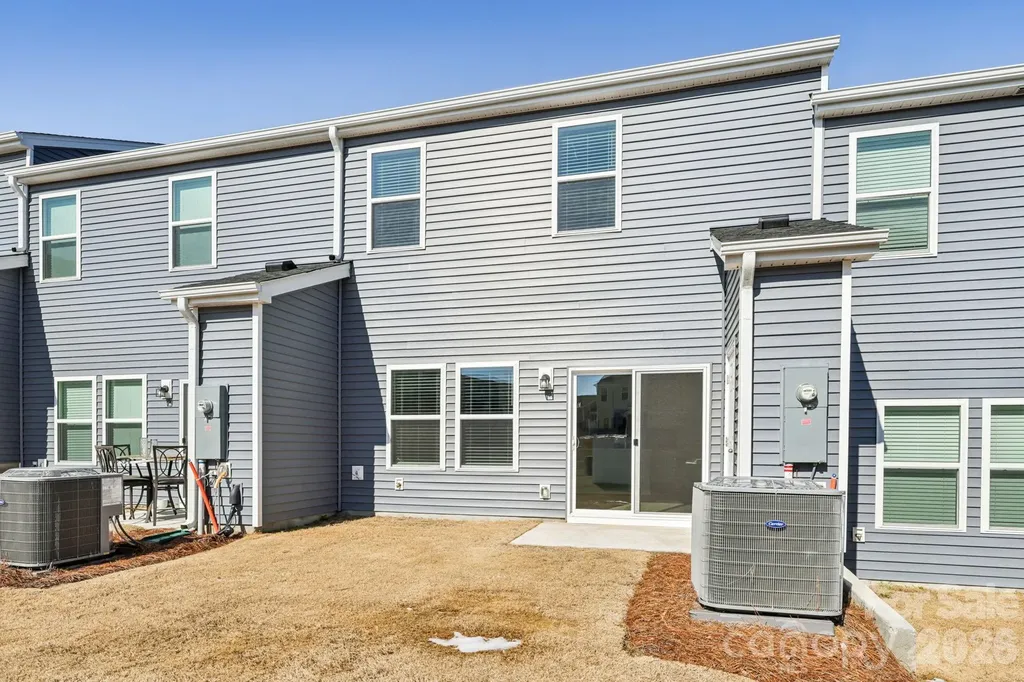 9012 Foggy Brook Loop Charlotte NC 28216