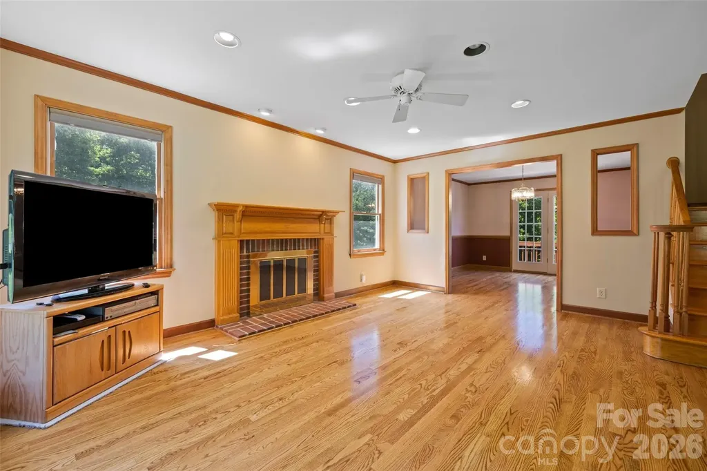 3010 Eaker Drive Cherryville NC 28021