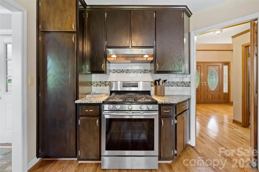 3010 Eaker Drive Cherryville NC 28021