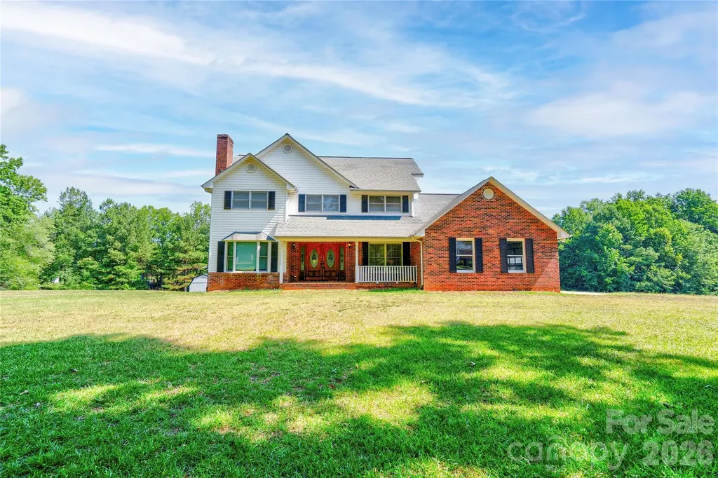3010 Eaker Drive Cherryville NC 28021