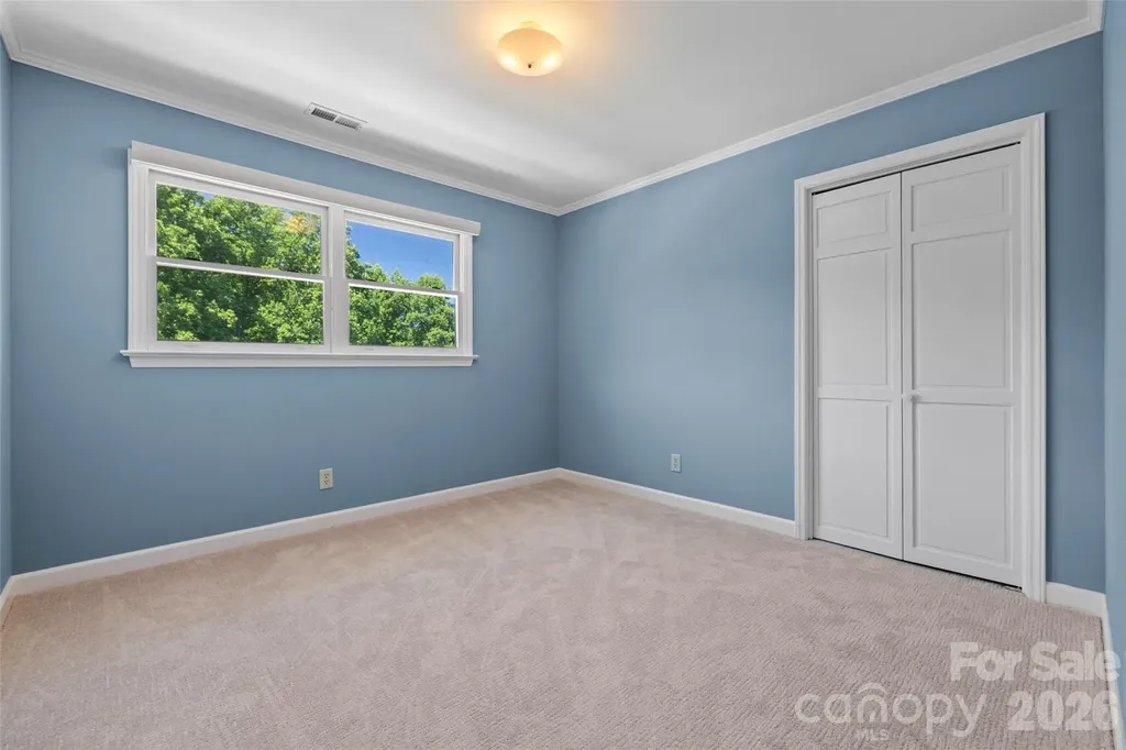 3010 Eaker Drive Cherryville NC 28021