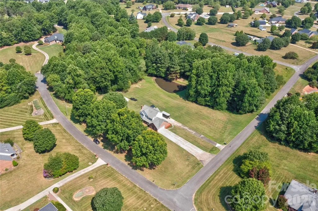3010 Eaker Drive Cherryville NC 28021