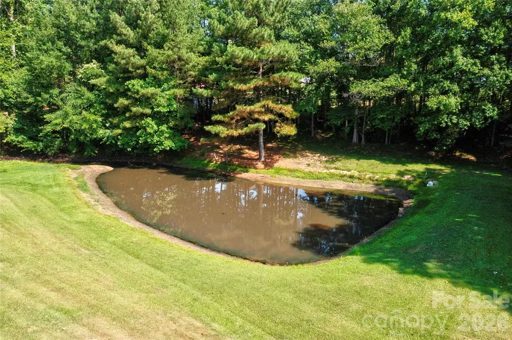 3010 Eaker Drive Cherryville NC 28021