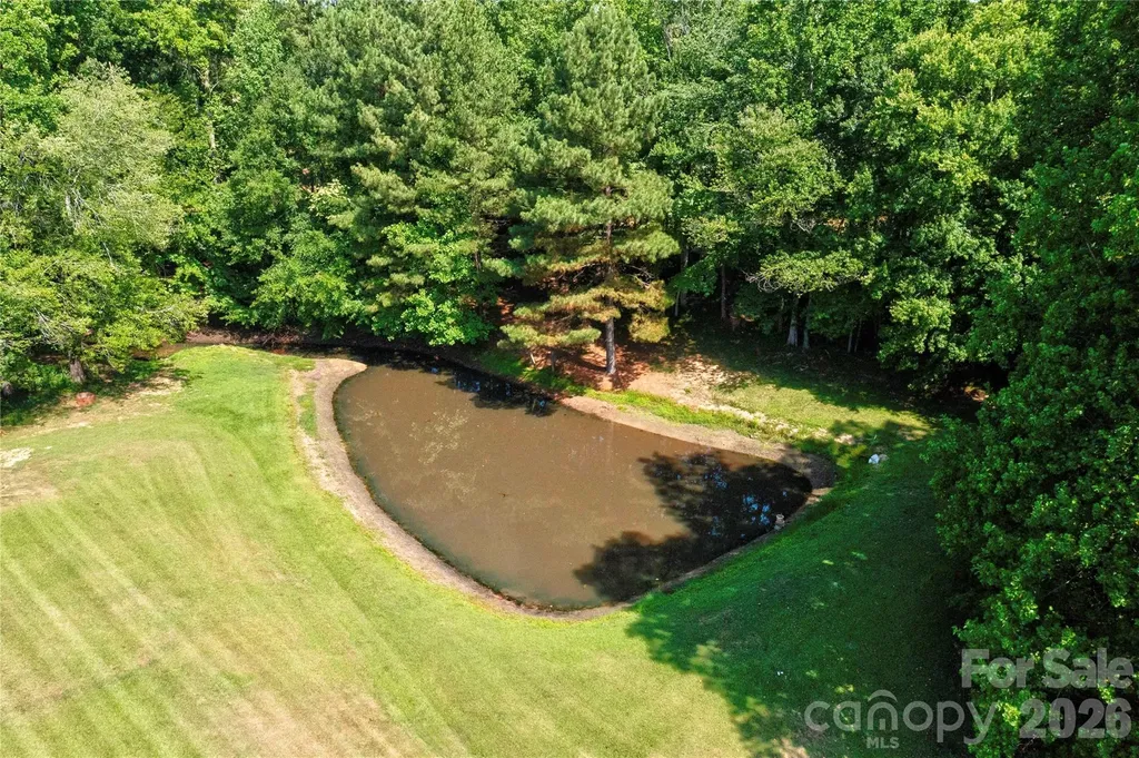 3010 Eaker Drive Cherryville NC 28021