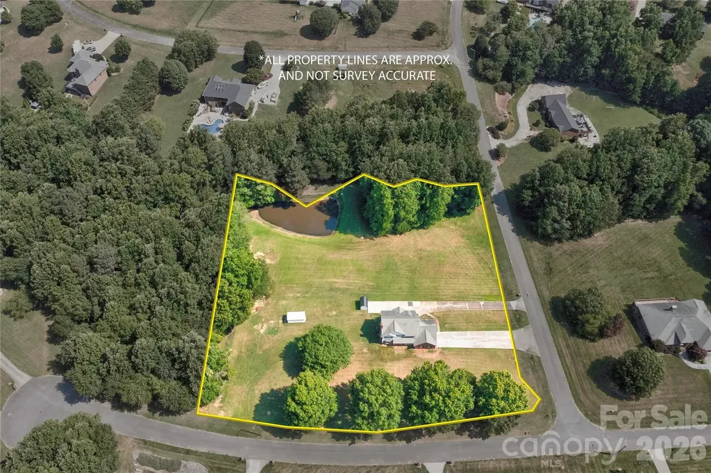 3010 Eaker Drive Cherryville NC 28021