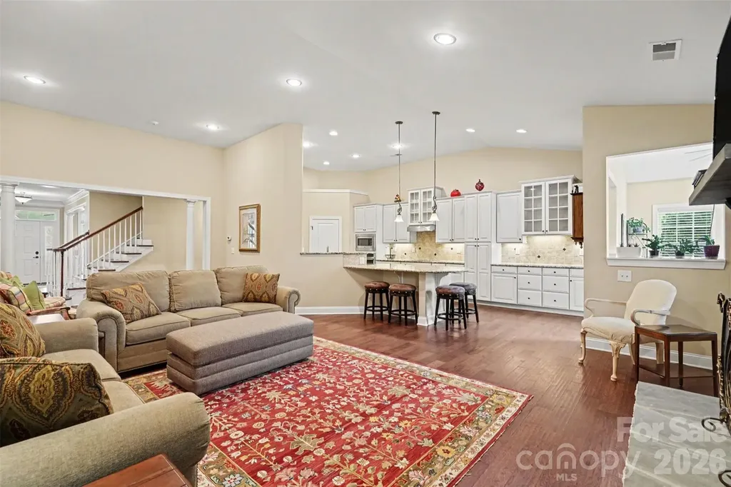 8432 Penton Place Harrisburg NC 28075