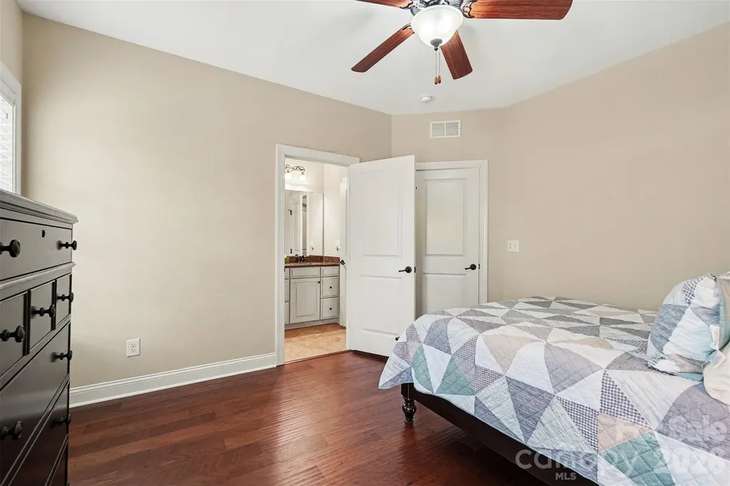 8432 Penton Place Harrisburg NC 28075