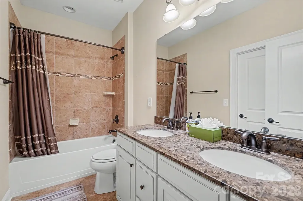 8432 Penton Place Harrisburg NC 28075
