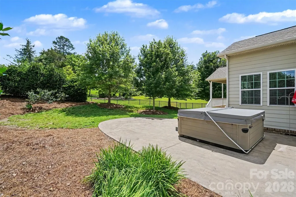 8432 Penton Place Harrisburg NC 28075