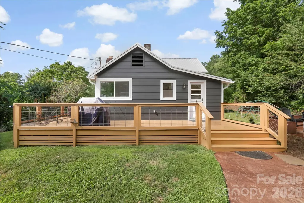 2252 Riceville Road Asheville NC 28805
