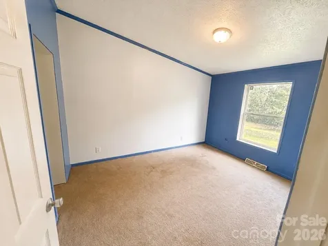 4506 Logging Road Lancaster SC 29720