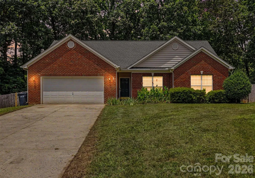 2922 Tallard Lane Charlotte NC 28270