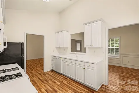 2922 Tallard Lane Charlotte NC 28270
