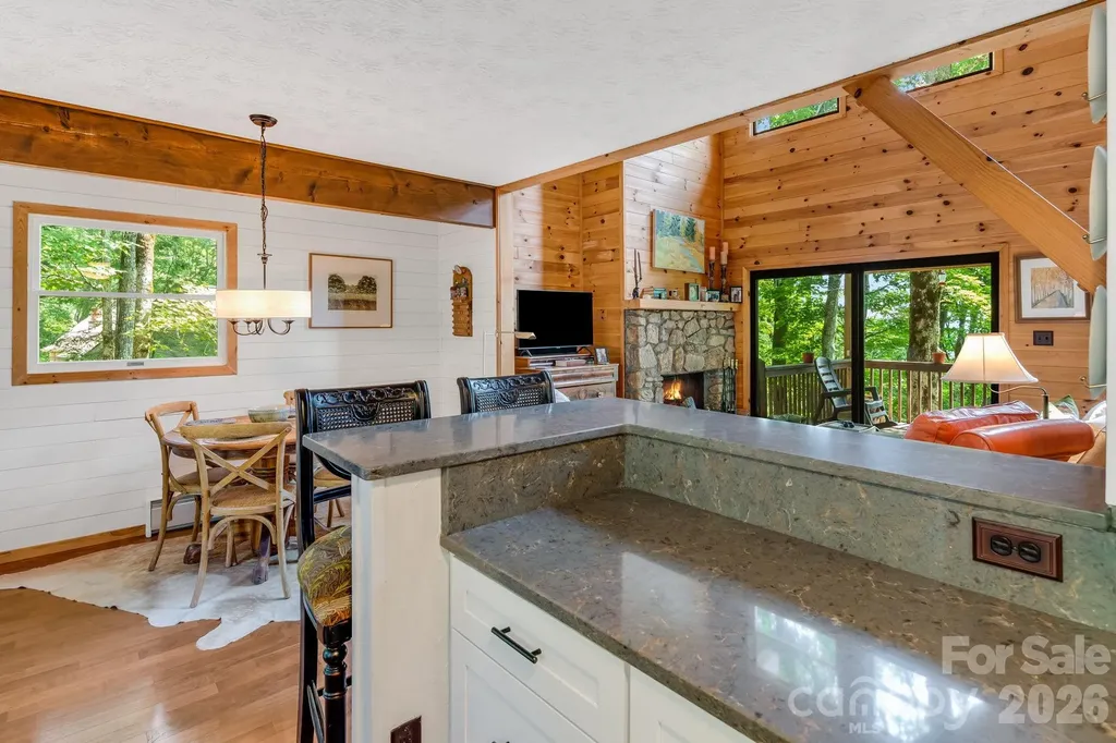 46 Trillium Lane Mars Hill NC 28754