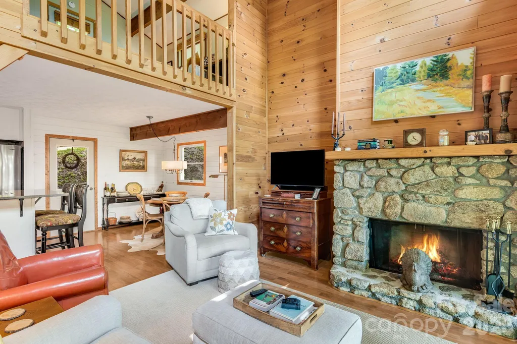 46 Trillium Lane Mars Hill NC 28754