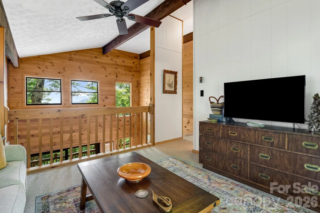 46 Trillium Lane Mars Hill NC 28754