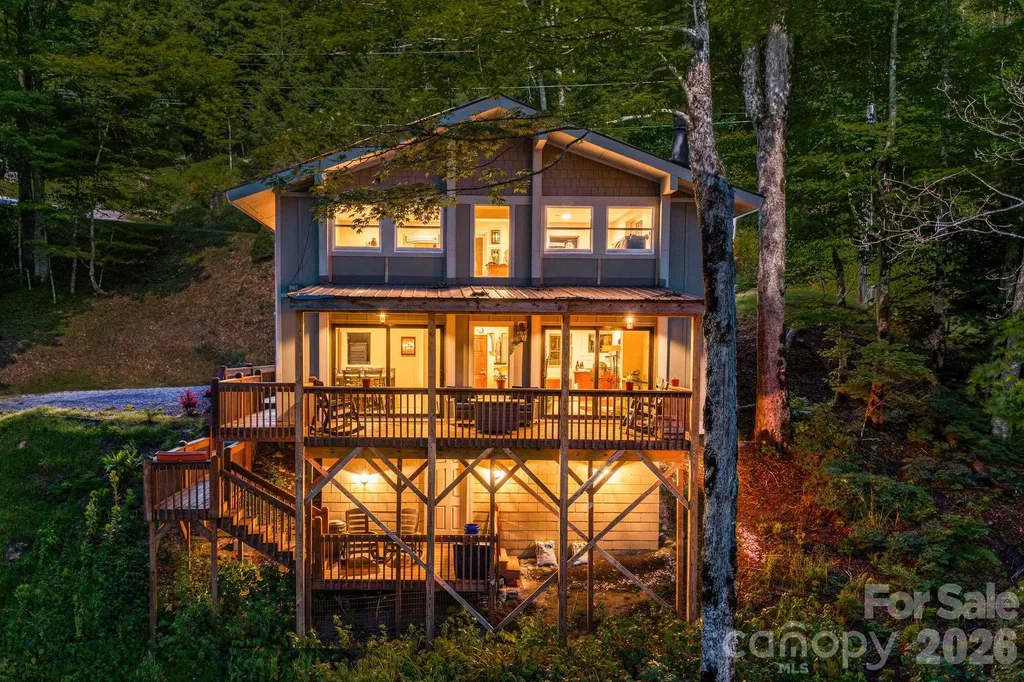 46 Trillium Lane Mars Hill NC 28754