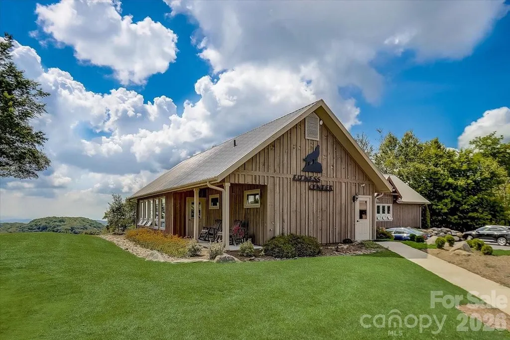 46 Trillium Lane Mars Hill NC 28754
