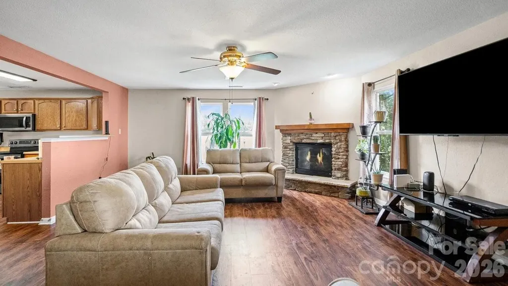 5597 Hammermill Drive Harrisburg NC 28075