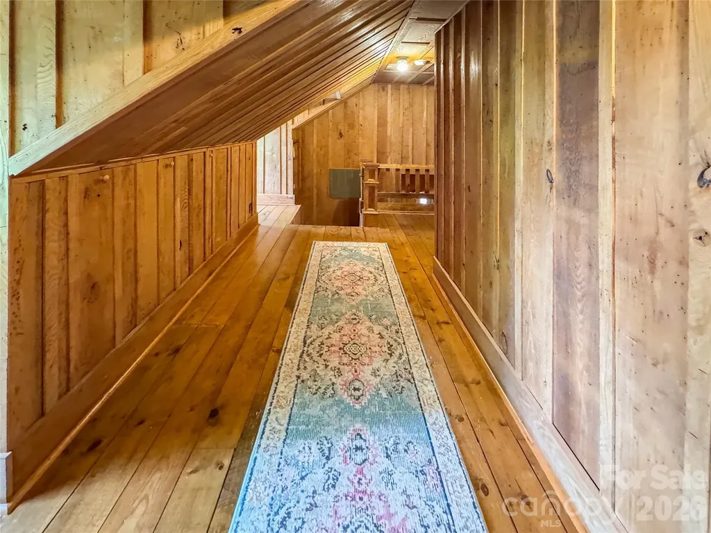 59 Warrior Road Linville Falls NC 28657