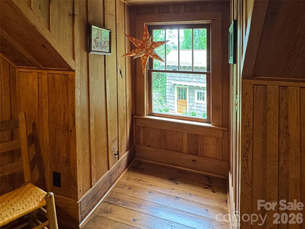 59 Warrior Road Linville Falls NC 28657