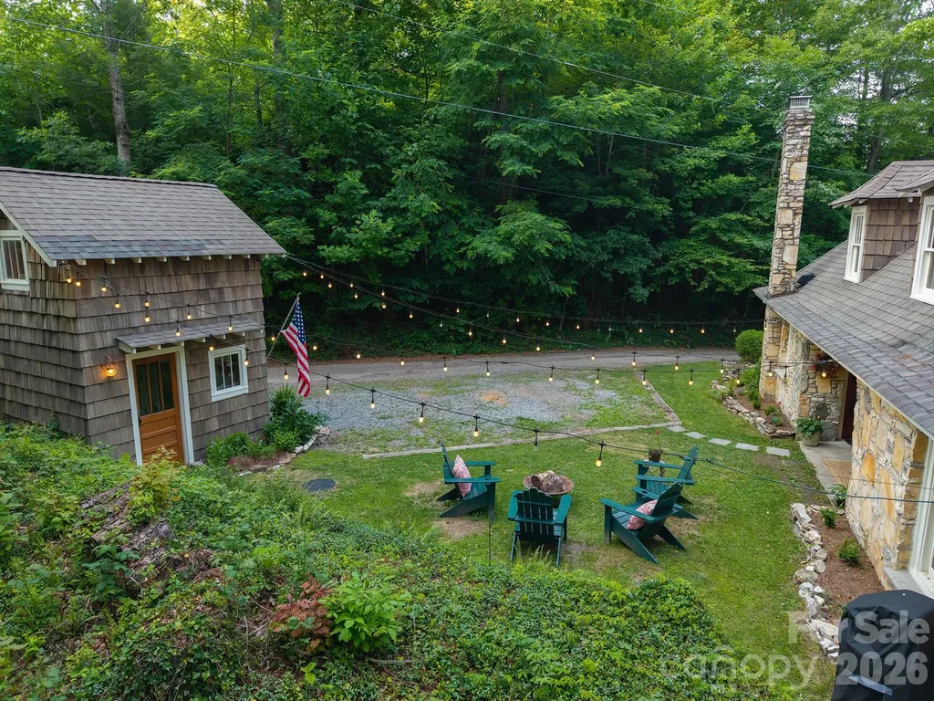 59 Warrior Road Linville Falls NC 28657