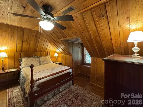 59 Warrior Road Linville Falls NC 28657