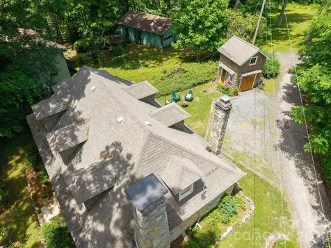 59 Warrior Road Linville Falls NC 28657
