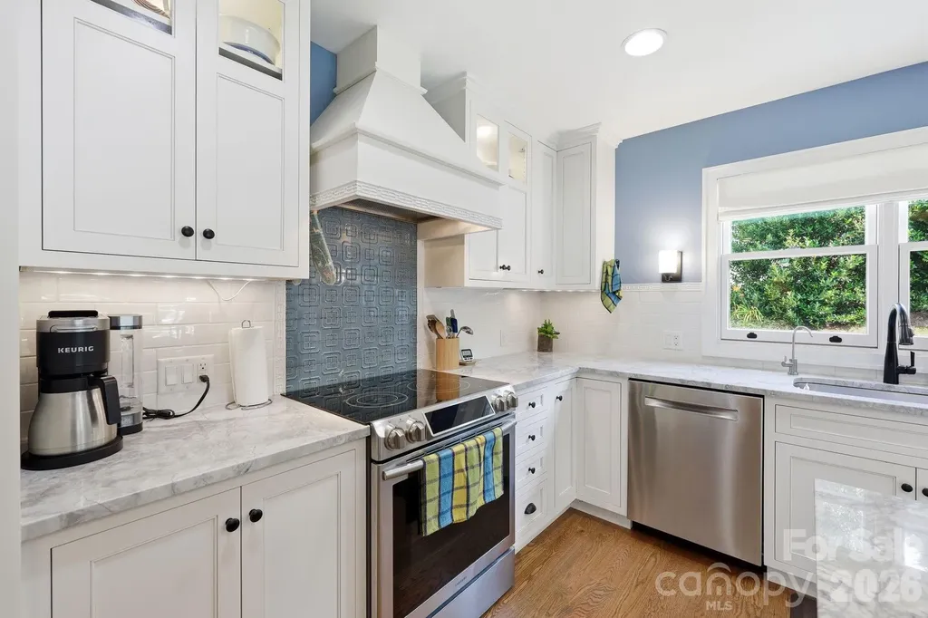41 Cedarcliff Circle Asheville NC 28803