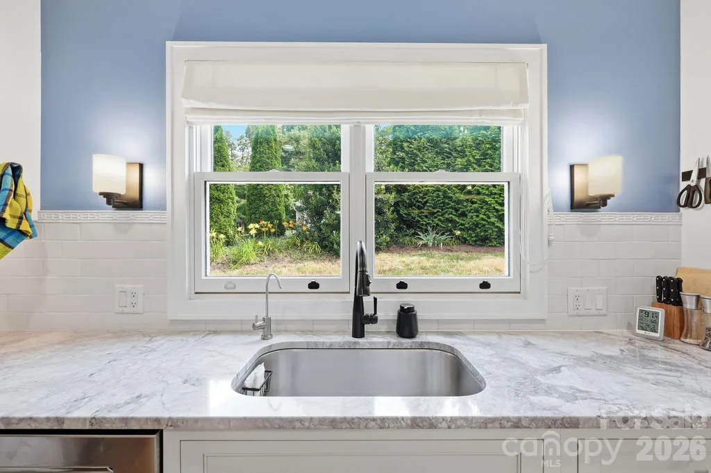 41 Cedarcliff Circle Asheville NC 28803
