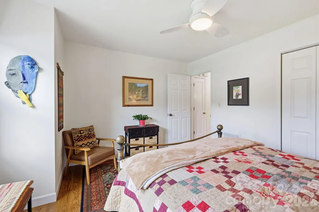 41 Cedarcliff Circle Asheville NC 28803