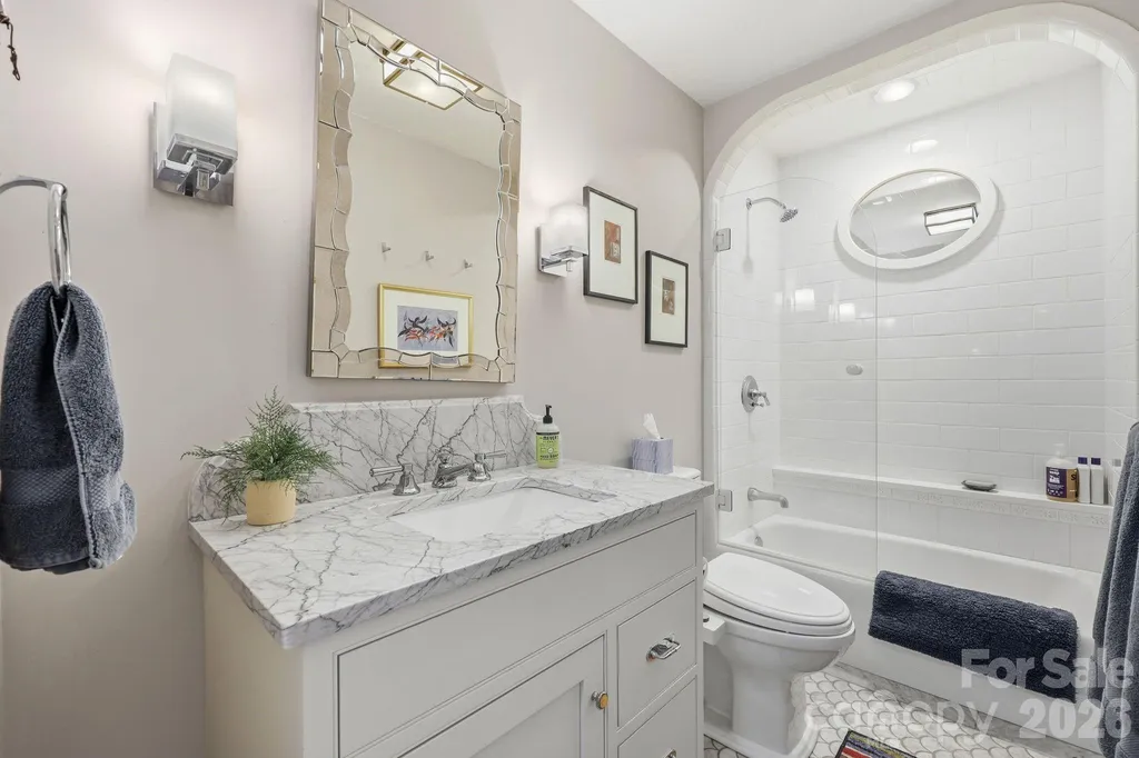 41 Cedarcliff Circle Asheville NC 28803