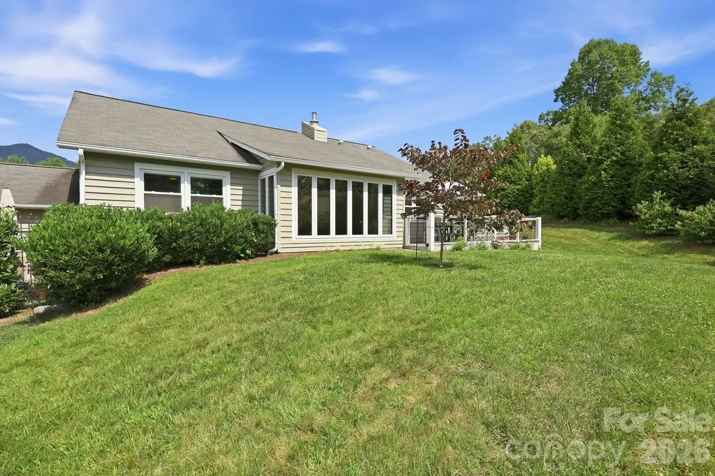 41 Cedarcliff Circle Asheville NC 28803